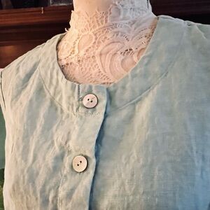 Orvis Soft Blue Women's Linen Blouse Shirt Size Medium